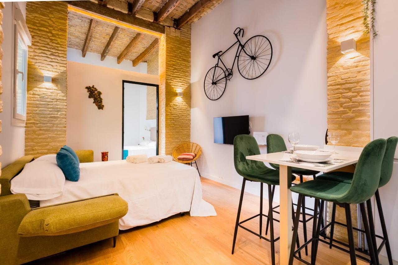 Diseno Triana 2 Rooms Севиля Екстериор снимка